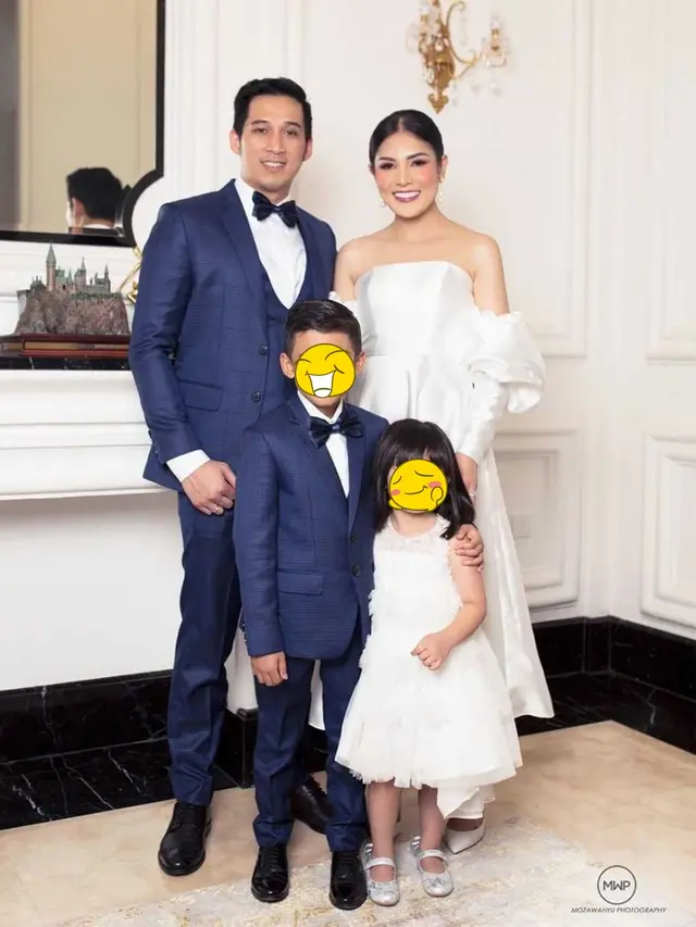 Gugat Cerai Suami, Ini 6 Potret Kenangan Nindy Ayunda dan Askara Harsono