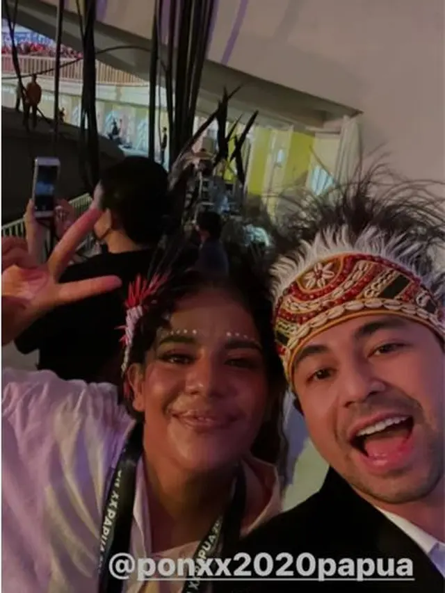 Bersama Pengisi Acara, Ini 7 Potret Raffi Ahmad di Pembukaan PON XX Papua