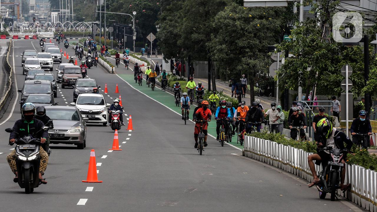 Mobilitas Warga Jakarta Saat Akhir Pekan