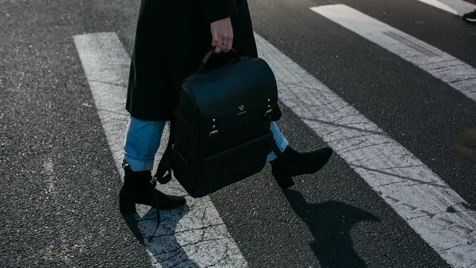 [Bintang] Mengenal Pelican Crossing, Metode Penyebrangan yang Akan Menggantikan JPO di HI