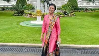 Bella Saphira sendiri terbilang aktif mengunggah berbagai kegiatannya di media sosial. Bahkan, penampilan dari Bella saat memakai kebaya juga tak luput dari sorotan netizen. (Liputan6.com/IG/@bellasaphiraofficial)