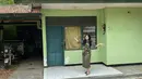Tidak hanya bersilaturahmi, Annisa Pohan juga berkesempatan mengunjungi rumah dinas pertama yang didapatkan oleh suaminya, Agus Harimurti Yudhoyono. Sebagai istri dari seorang perwira dengan pangkat Letnan satu, mereka mendapatkan tempat tinggal berupa rumah dinas. (Liputan6.com/IG/@annisayudhoyono)
