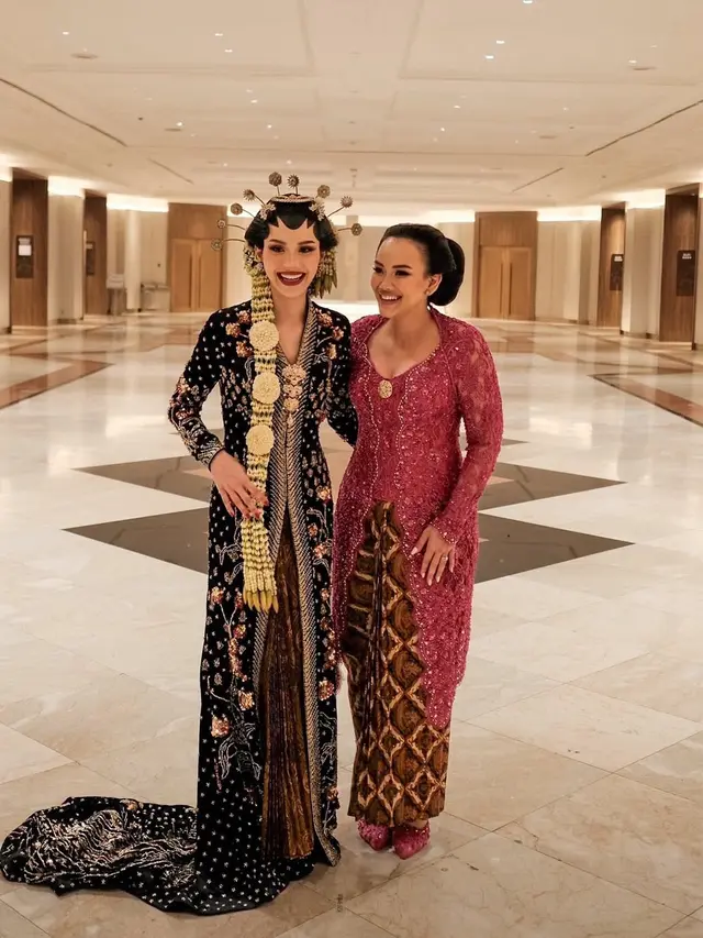 Potret Keluarga Alyssa Daguise di Ngunduh Mantu