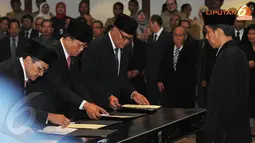 [FOTO] Jokowi Lantik 33 Pejabat Baru