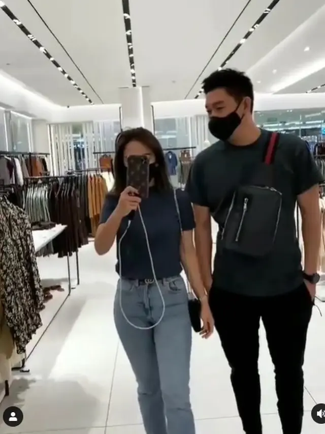 6 Potret Kebersamaan Ifan Seventeen dan Citra Monica, Dikabarkan Resmi Pacaran