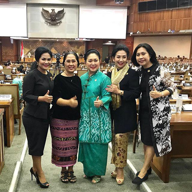 ©instagram.com/puti_soekarno