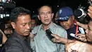 Suryadharma Ali  mengaku dipanggil sebagai saksi terkait penyelidikan pengelolaan dana haji Kemenag tahun 2012-2013, Jakarta, Selasa (6/5/2014) (Liputan6.com/Johan Tallo)