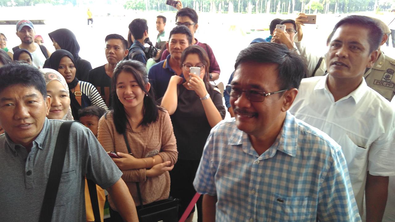 Trotoar Besar di Dukuh Atas