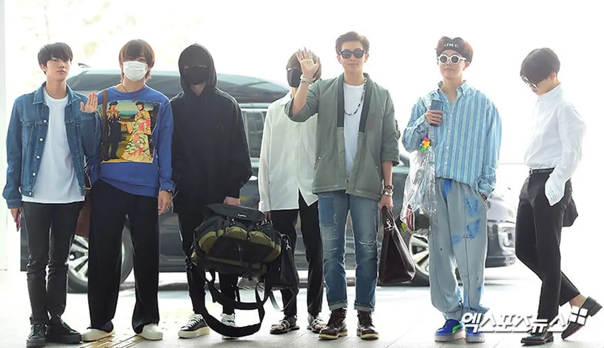 BTS mencatatkan namanya sebagai grup k-pop pertama yang berhasil merajai chart Billboard 200. Tentu saja ini merupakan sebuah prestasi membanggakan bagi Korea Selatan. (Foto: Soompi.com)