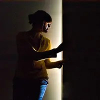 Kadang, ada saatnya kamu jatuh dan merasa tak lagi pantas untuk kembali bangkit. | via: fastcompany.net