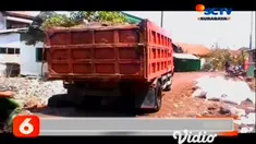 Banjir yang melanda wilayah Kabupaten Pasuruan beberapa hari lalu sempat surut, kembali mampir ke desa-desa di Pasuruan. Akibat hujan deras beberapa jam, tiga desa di Kecamatan Rejoso, Pasuruan, diterjang banjir dari luapan Sungai Rejoso yang alami p...