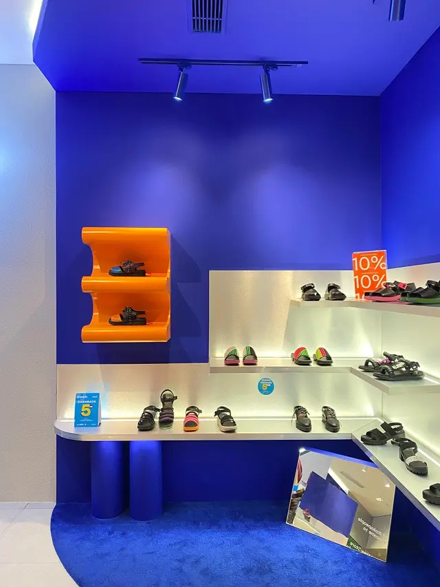 MKS' Shoes Buka Toko Baru di Pondok Indah Mall, Hadirkan Koleksi Sandal dan Sepatu Best Seller