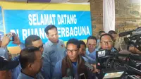 Sandiaga Uno menanggapi kasus surat suara Pilpres 2019 yang tercoblos di Malaysia (Liputan6.com / Nefri Inge)