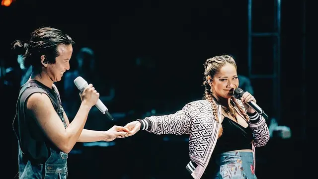 6 Potret Kebersamaan BCL dan Ray Prasetya, Tengah Jadi Sorotan