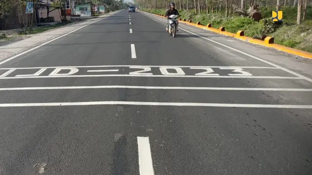 Kementerian Pekerjaan Umum dan Perumahan Rakyat (PUPR) secara bertahap menyelesaikan penanganan jalan daerah. (Foto: Kementerian PUPR)