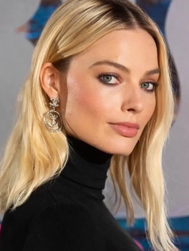 7 Pesona Margot Robbie, Pemeran Karakter Barbie dari Warner Bros Pictures