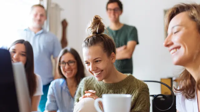 Usahakan Untuk Tersenyum