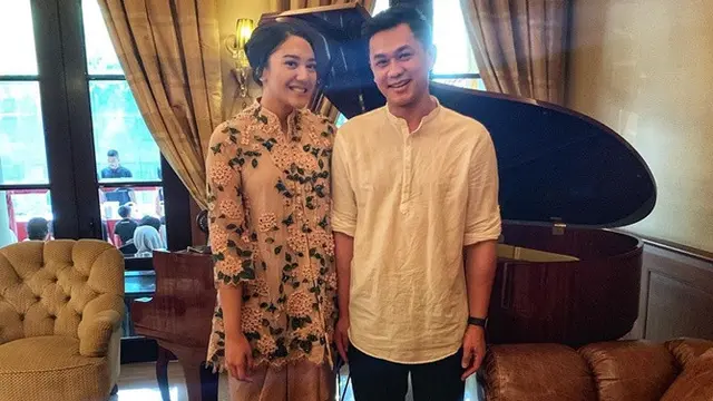 Jadi Staf Khusus Presiden, Ini 7 Gaya Pacaran Putri Tanjung dan Kekasihnya