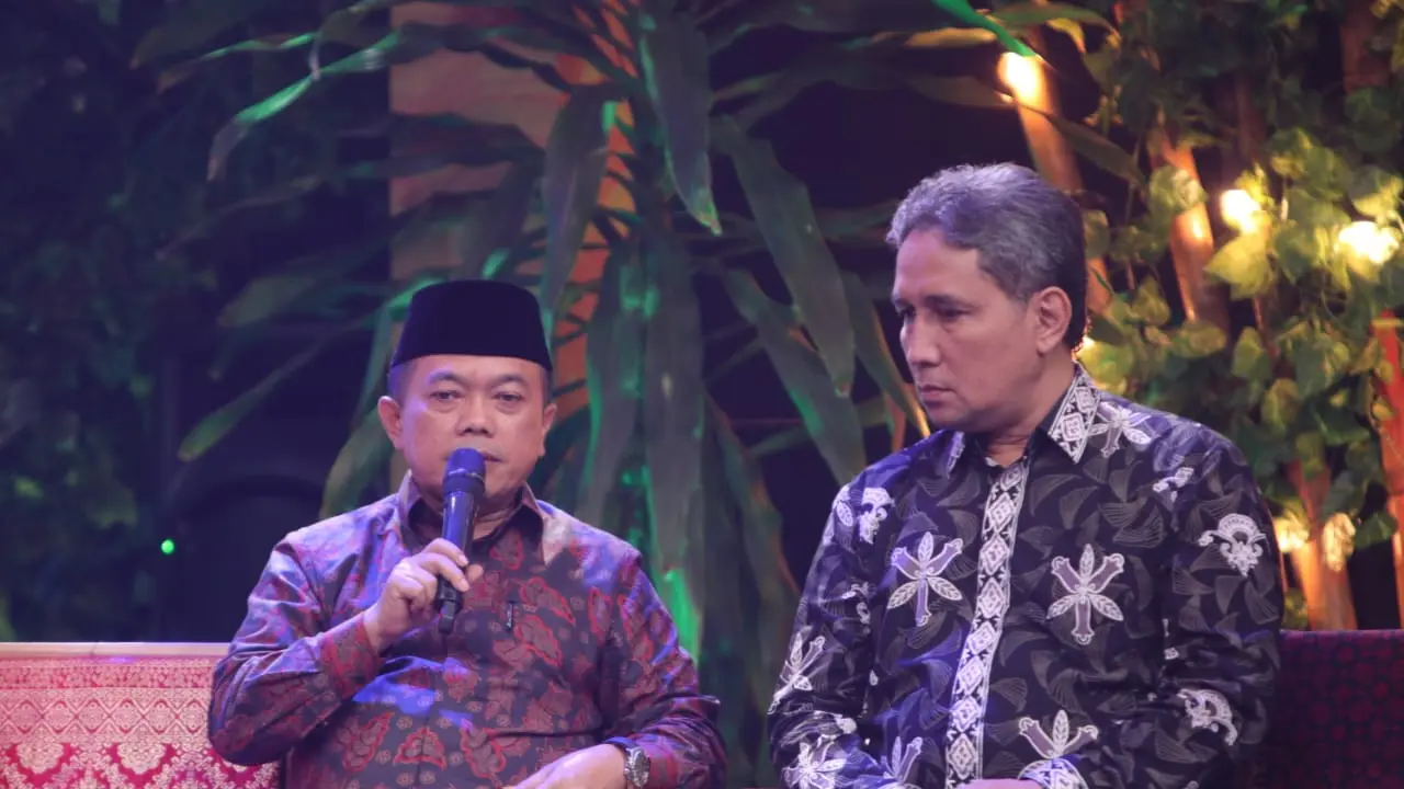 Gubernur Jambi Al Haris menjadi bintang tamu sekaligus narasumber bersama Dirjen Kebudayan Kemendikbudristek DR Farid Hilmar di program acara Bunga Khatulistiwa (ist)