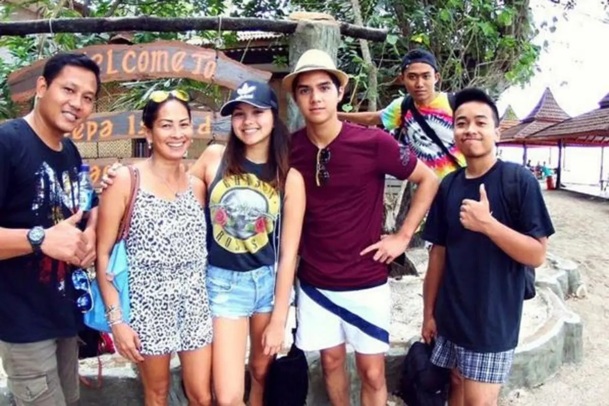 Al Ghazali dan Alyssa Daguise
