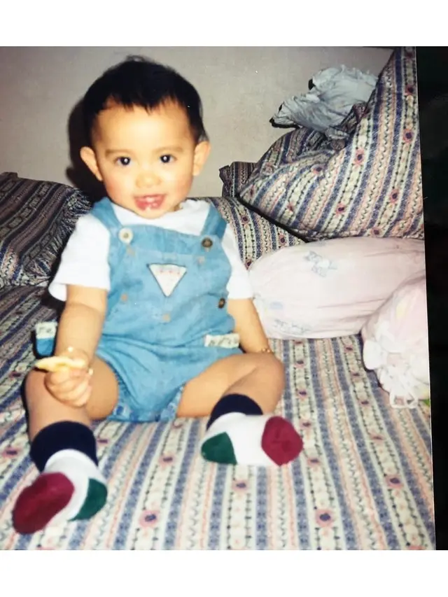 Unggahan Foto Jadi Sorotan, Ini 6 Potret Masa Kecil Rachel Vennya