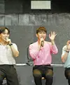 Potret BTOB Konser di Jakarta Kenakan Pakaian Warna Pastel. Credit: Bambang E. Ros