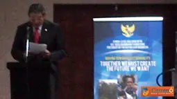 Citizen6, Brazil: Menteri Kelautan dan Perikanan Sharif C Sutardjo mendampingi Presiden RI Susilo Bambang Yudhoyono dalam penyampaian statement Indonesia pada KTT RIO + 20 Rio di de Janeiro, Brazil,Kamis( 21/6). (Pengirim: Efrimal Bahri)