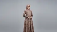 7 Model Gamis Batik Elegan untuk Ibu Wali Murid, Tampil Rapi di Pertemuan Sekolah Anak