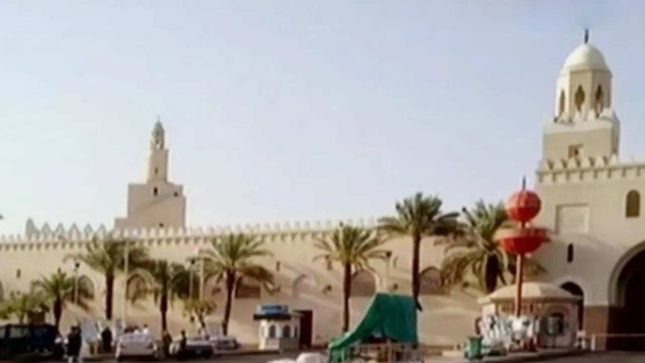 Segmen 2: Kecelakaan Bak Terbuka hingga Masjid Bir Ali di Madinah