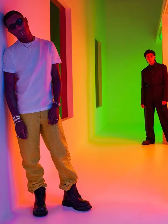RM dan Pharrell Williams.
