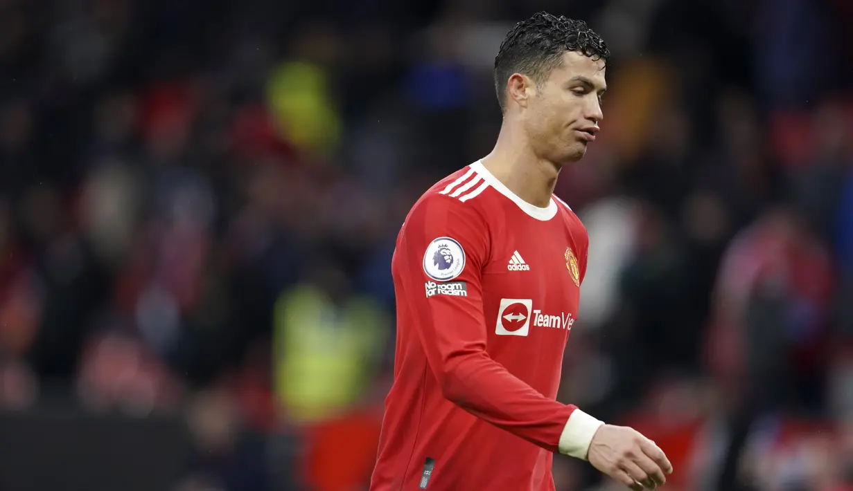 Tambahan satu poin membuat Manchester United berada di urutan kelima dengan nilai 40 angka. Adapun Southampton menghuni posisi ke-10 dengan koleksi 29 poin. (AP/Jon Super)