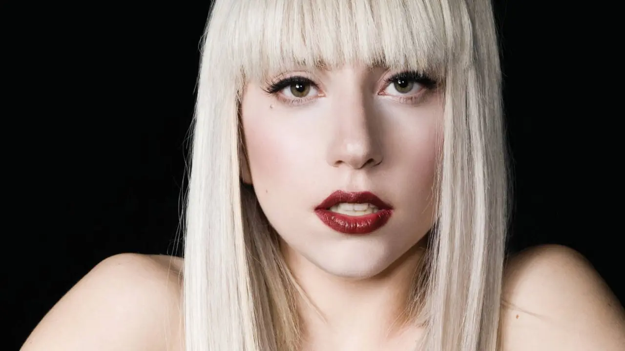 [Bintang] Lady Gaga