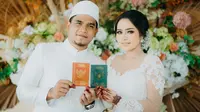 6 Potret Akad Nikah Maell Lee 'Preman Terkuat di Bumi' di Tengah Pandemi Corona