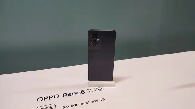 Oppo Reno8 Z 5G (Liputan6.com/Giovani Dio Prasasti)