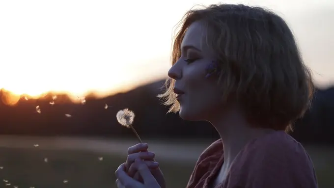 [Bintang] Ilustrasi Bahagia