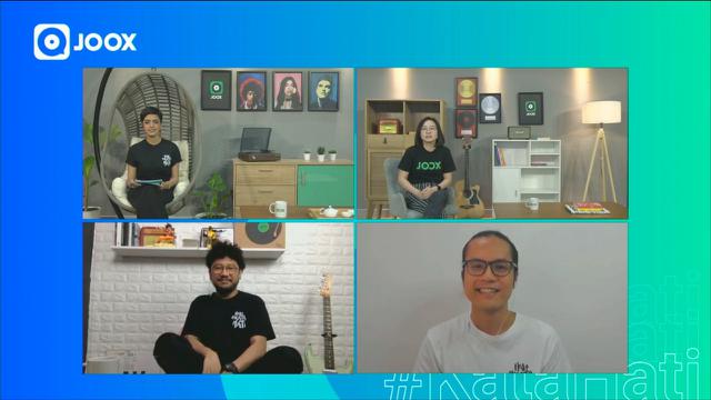 Konferensi Pers Virtual JOOX #KataHati_ (Baris 1 ki-ka) Azizah Hanum - Host, Yuanita Agata - Head of Marketing JOOX Indonesia_ (Baris 2 ki-ka) Kunto Aji - Musisi Inspiratif, Adjie Santosoputro - Praktisi Mindfulness.\