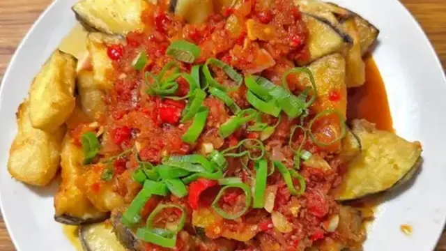 Resep terong raos. (dok. Cookpad @valentinawongitem)