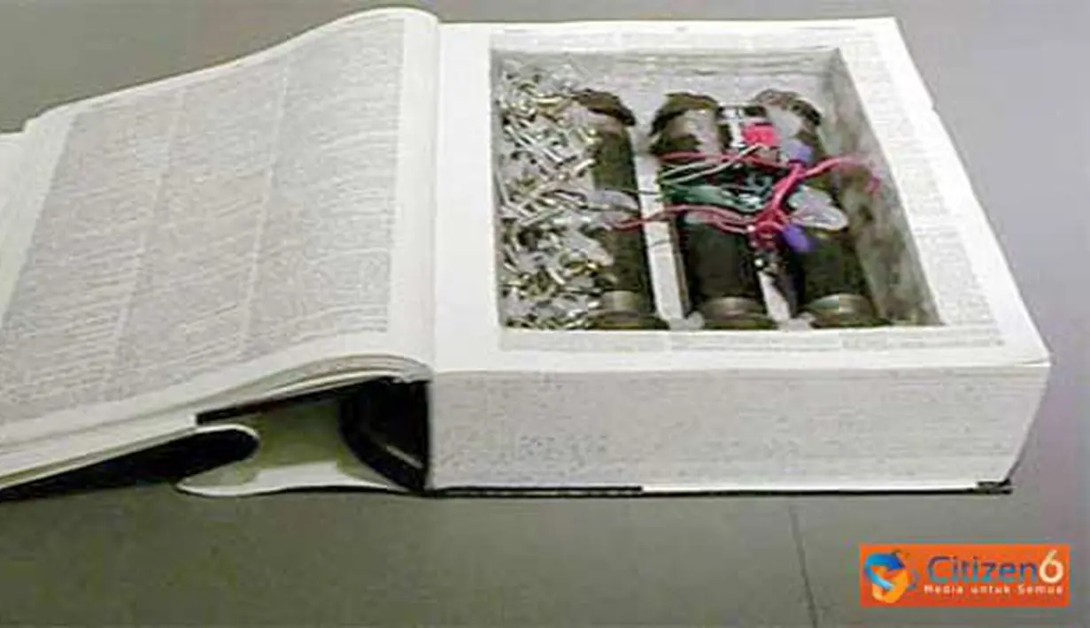 Citizen6, Jakarta: Contoh gambar bom buku. (Pengirim: Songobhe)