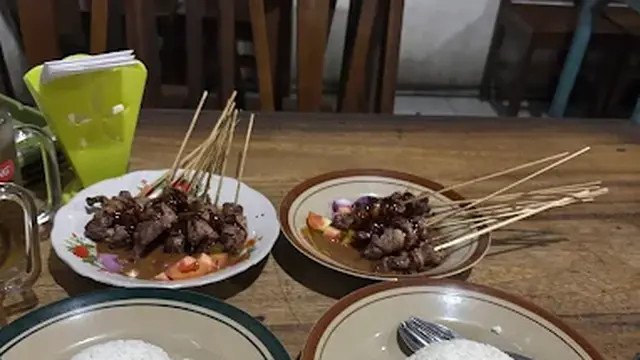 Warung Sate Sawunggalih Banaran