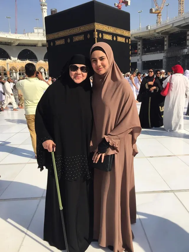 Dikabarkan Tunangan Engku Emran Eks Suami Laudya Cynthia Bella, Ini 6 Potret Noor Nabila