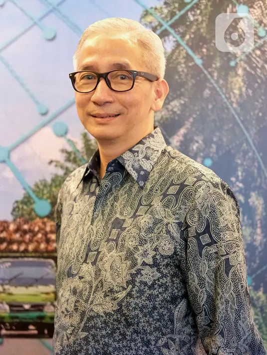 Direktur PT Provident Agro Tbk (PALM) Devin Antonio Ridwan di sela RUPST dan RUPSLB di Jakarta Kamis (30/7/2020). Berkat kebijakan efisiensi biaya operasional serta mengoptimalkan produksi perkebunan Laba bersih PALM juga melonjak 142% menjadi Rp17,05 miliar. (Liputan6.com/Pool/Mail)