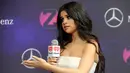 Baru-baru ini kabar hangat datang dari Selena Gomez, bukan karena drama percintaannya dengan Justin Bieber, namun dirinya kepergok mesra dengan Orlando Bloom di sebuah klub malam. (AFP/Bintang.com)