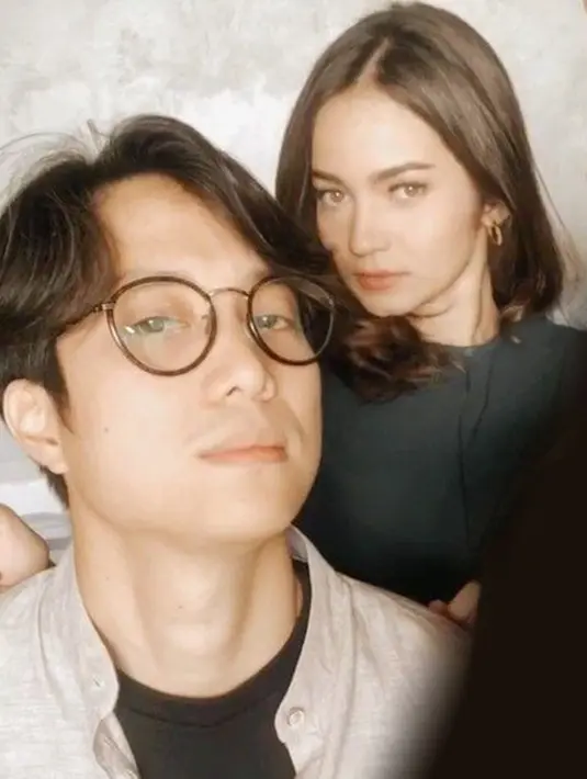 Di beberapa momen Enzy Storia dan pemilik nama lengkap Pradikta Wicaksono ini memang sering menghabiskan waktu bersama. Interaksi antar keduanya pun kerap bikin baper warganet. 
(Liputan6.com/IG/@dikta)