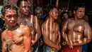 Berkat jerih payah Jebor, Jatiwangi dikenal sebagai pemasok genting berkualitas tinggi di Jawa Barat. Namun saat ini profesi Jebor jumlahnya semakin menurun karena dinilai tidak mampu memberikan masa depan yang cerah. (Liputan6.com/Gempur M Surya)