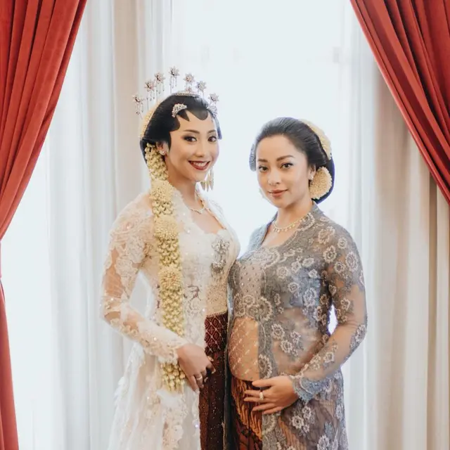 7 Artis yang Hamil Bareng Saudaranya, Usia Kandungannya Berdekatan