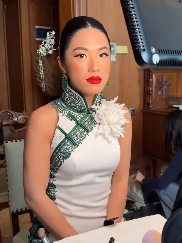 Winona Calon Menantu Hotman Paris saat Sangit.