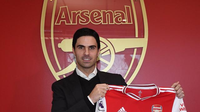 Arteta Baru Sejam Jadi Pelatih Arsenal Tagar Artetaout Langsung Jadi Trending Topic Bola Liputan6 Com