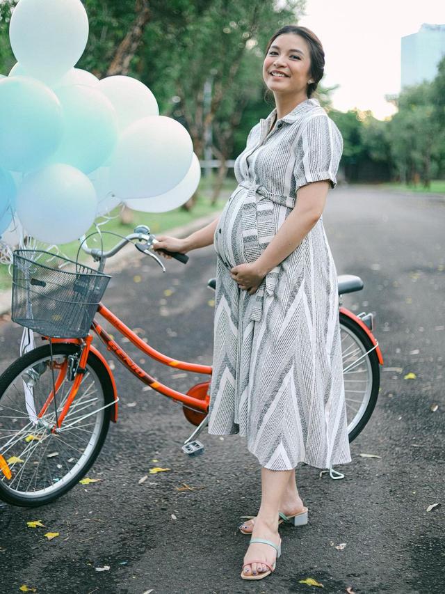 Potret Baby Bump 7 Artis saat Hamil Kedua, Tetap Memesona