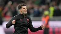 Christian Pulisic (AC Milan) merayakan setelah laga Serie A antara AC Milan dan Napoli di San Siro, 28 September 2025. (AP Photo/Luca Bruno)