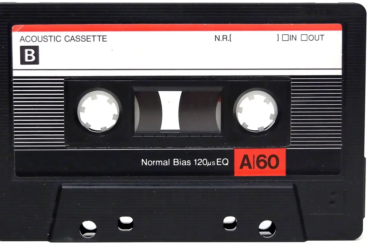 [Bintang] Kaset